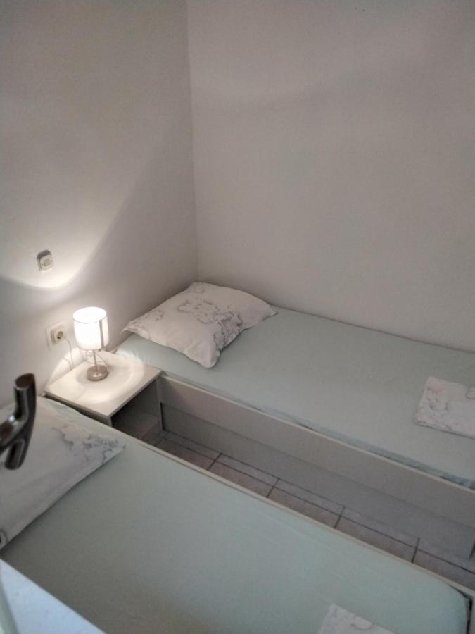 Apartmani Erceg Jadrija Εξωτερικό φωτογραφία