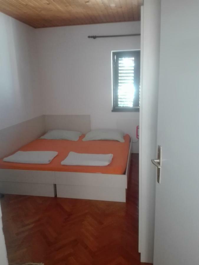 Apartmani Erceg Jadrija Εξωτερικό φωτογραφία